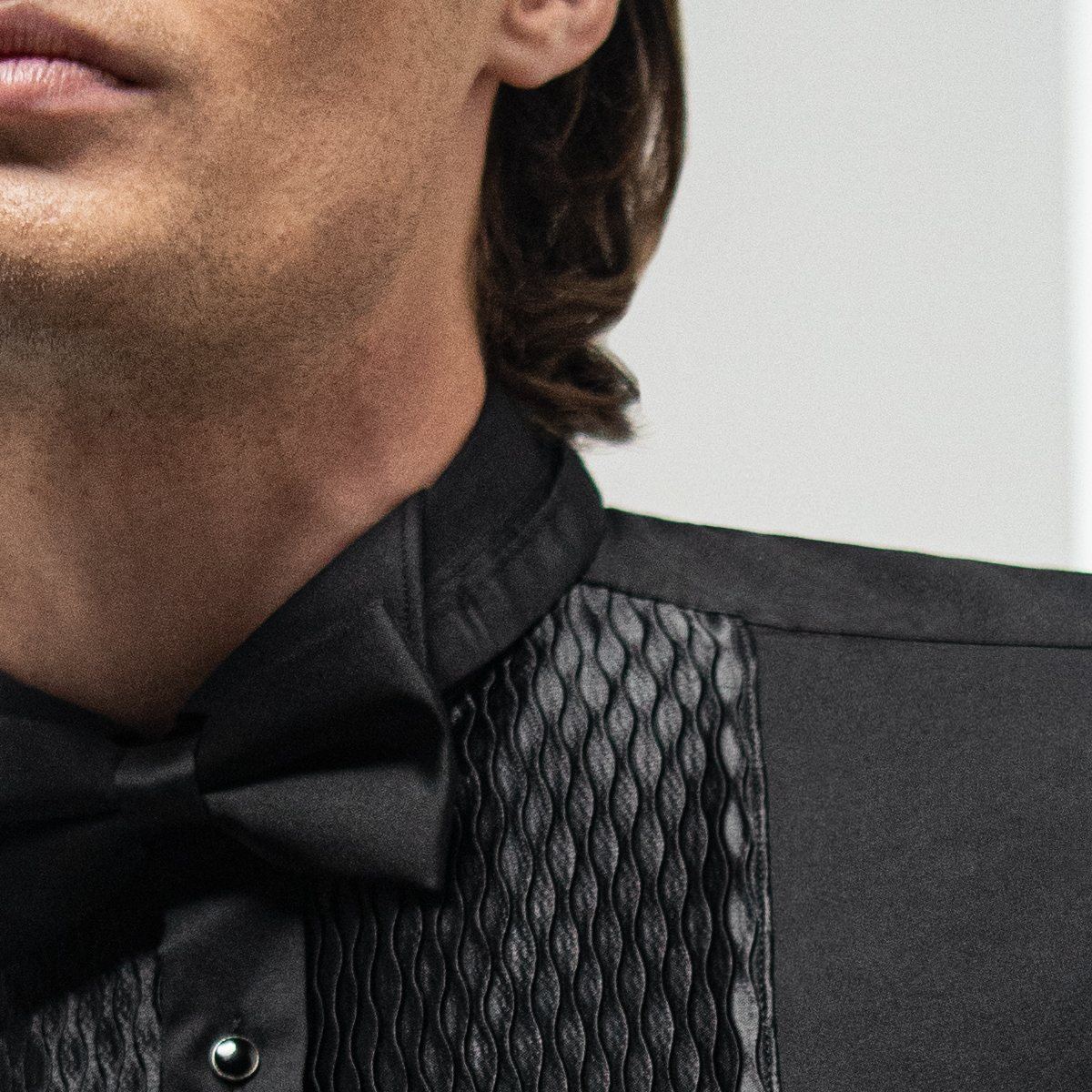 Jacquard bib, black, construction